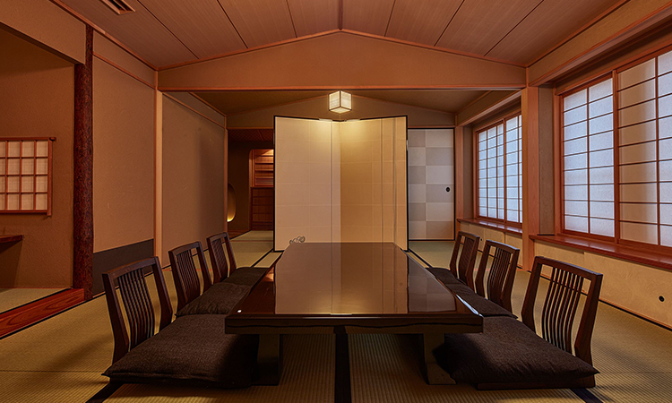 Enjoy a Private Ozashiki Room in Gion